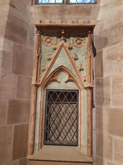 Tour Evangelische Kirche, Sakramentsnische